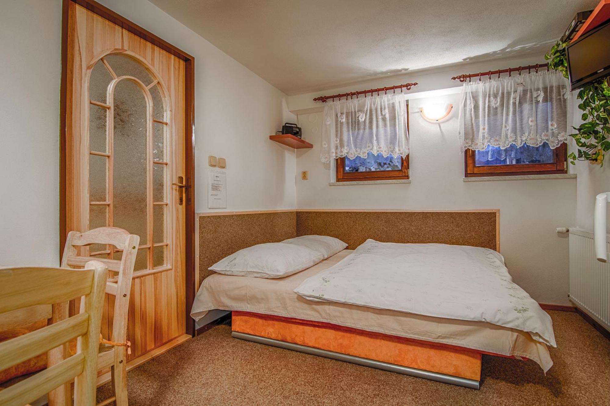 Apartma Gabriela 로끼뜨니쩨나드이제로우 외부 사진
